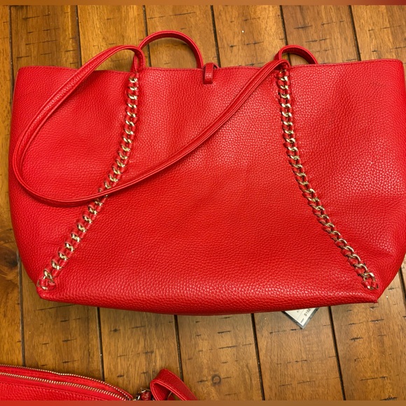 BCBG Red Bag set of 3! Tote, Purse and Wallet! - Picture 10 of 14